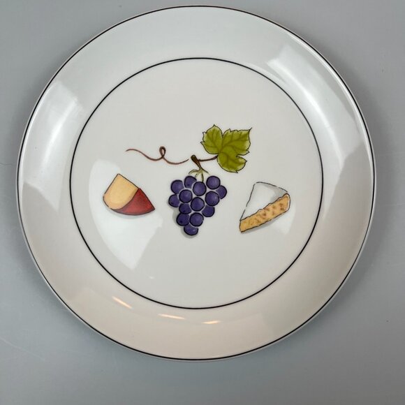 Crate & Barrel Dessert Appetizer Cheese Plates 6 1/2" Set of 6 - Picture 11 of 11